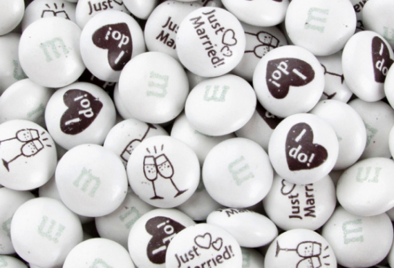 Бонбоньерки M&M's на свадьбе